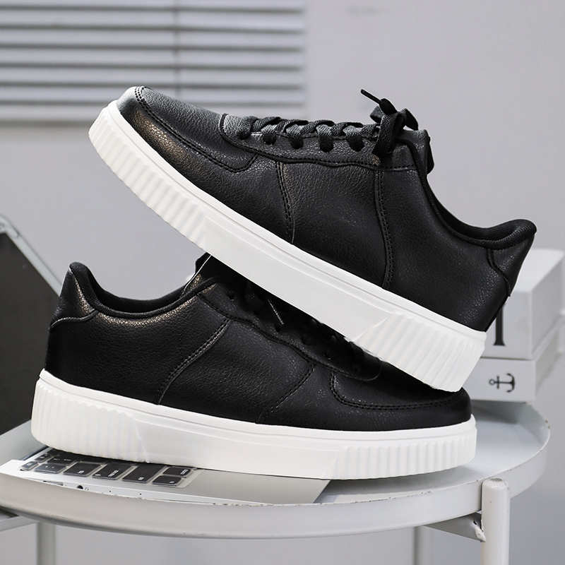 Women Shoes Name - Sneakers da Donna con Suola Spessa