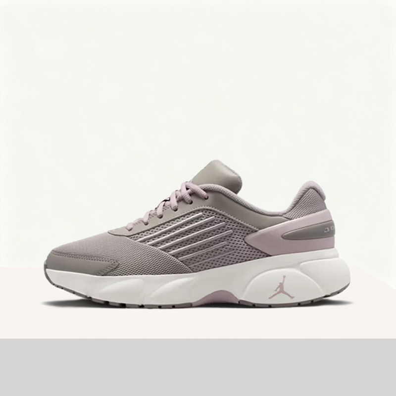 Nike Jordan TRUNNER FLOW: Scar - Women Shoes Jordan recensione e prezzo